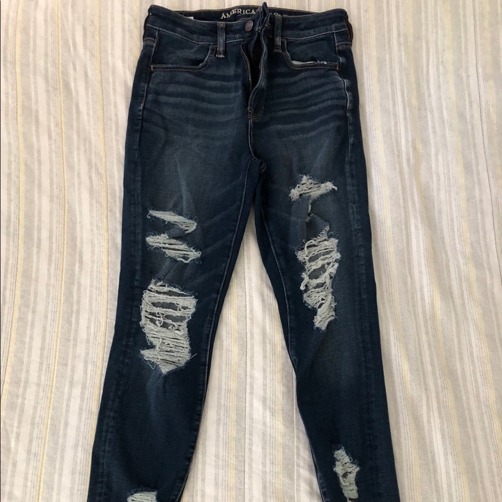 American Eagle Distressed Super hi-rise jeggings